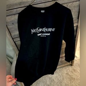 YSL logo black crewneck  size women’s small
